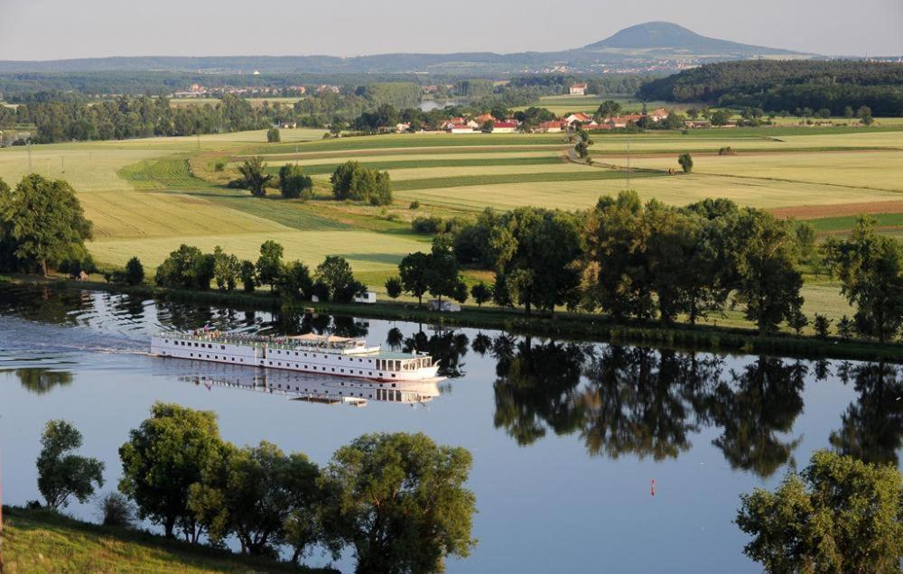 Florentina Boat Litoměřice Екстериор снимка