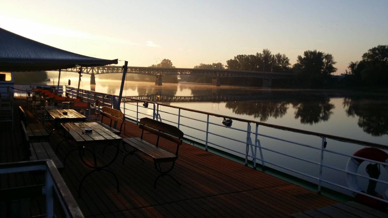 Florentina Boat Litoměřice Екстериор снимка